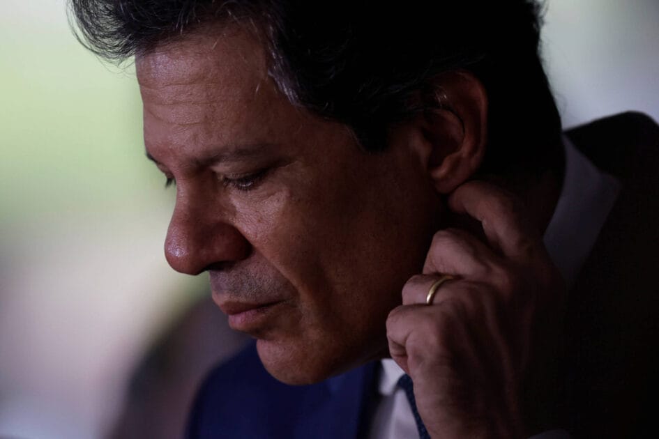 Fogo Amigo e Inimigo: Haddad Fala sobre Desafios no Governo