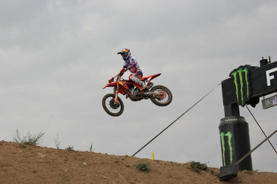 Pilotos belgas de motocross ambiciosos para o início da nova temporada: “Qual GP quero vencer?  Todos!"