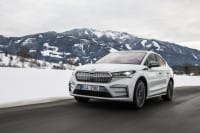 Skoda Enyaq supera Tesla Model Y em aspecto importante para usuários de carros elétricos