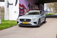 Teste Volvo V60 Plug-in Hybrid: por que comprar agora