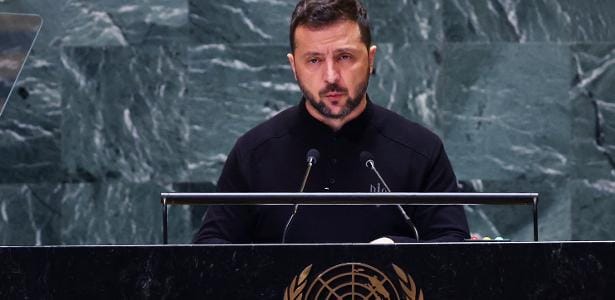 Zelenskiy considera renúncia pela paz na Ucrânia em crise