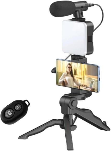 <p><strong>Capture Memórias com o Tripé Genérico: Luz LED e Microfone P2 por R$89,90!</strong></p>