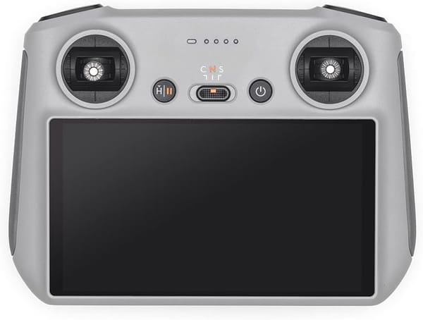 <p><strong>DJI Controle Remoto com Tela RC (Mini 3/Air 2S/Mavic 3) por R$2.968,78 - Explore o Céu com Tecnologia Avançada!</strong></p>