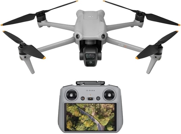 <p><strong>DJI Air 3 Fly More Combo com RC 2 (Tela) - R$14.490,00: Capture Momentos Únicos!</strong></p>