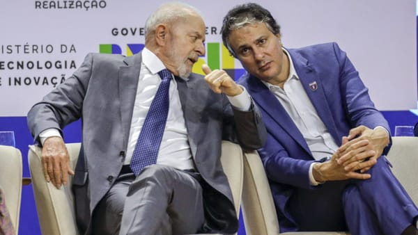 Decisão do TCU compromete continuidade do programa Pé-de-Meia