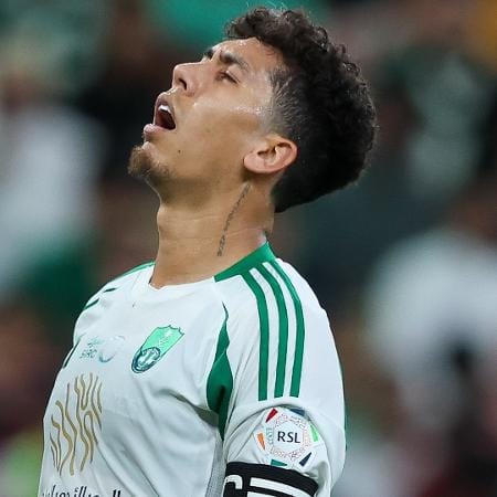 Firmino Enfrenta Drama na Arábia Após Surpresa de Dorival