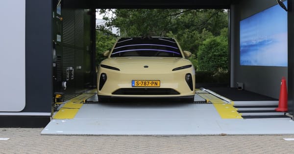 Os motoristas do Nio pagarão pelas trocas de bateria: 1 euro mais barato que reabastecer
