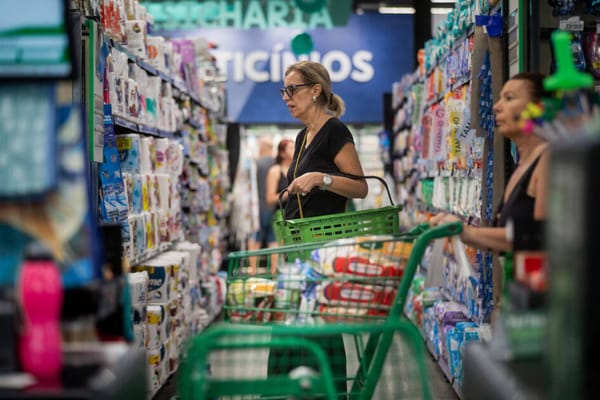 Previsão de inflação no Brasil aumenta para 5,5% em 2023