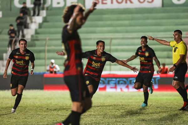 Sport vence o Souza com gol decisivo de Atencio na estreia