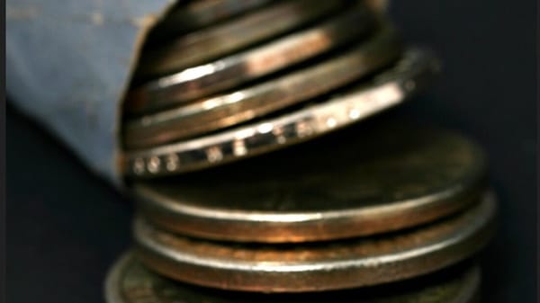 Trump encerra produção de moedas de 1 centavo nos EUA