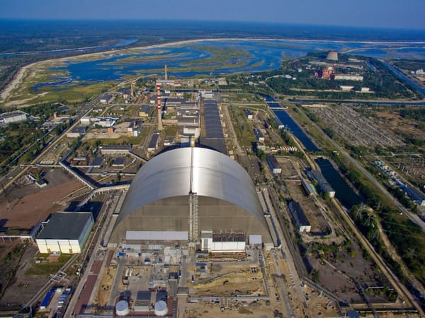 Falhas no domo de Chernobyl Reacendem temor de nova crise nuclear na Europa