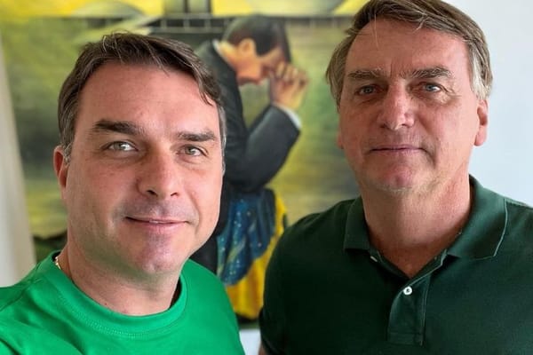 Pré-candidatura de Flávio Bolsonaro provoca racha Político e Tensão no Mercado
