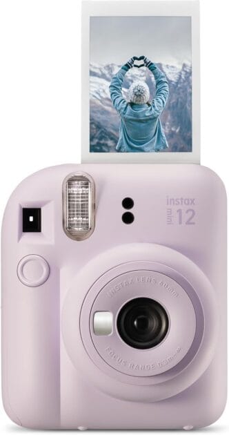 <p><strong>Capture Momentos Únicos: Fujifilm Instax Mini 12 Lilac Purple por R$1.017,51!</strong></p>