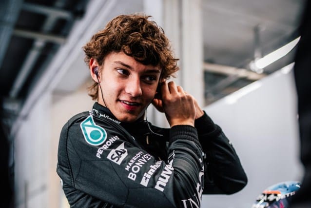 Kimi Antonelli será companheiro de George Russell na F1 2025