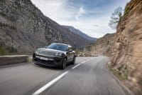 Porsche Macan Elétrico: O SUV que cala críticos de EVs