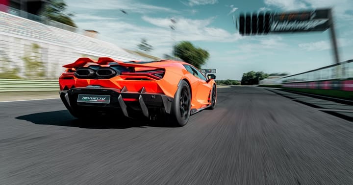 Teste Lamborghini Revuelto: com 1.015 cv, superesportivo entra em uma nova era