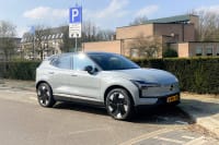 Volvo EX30: alcance testado a 100 e 130 km/h